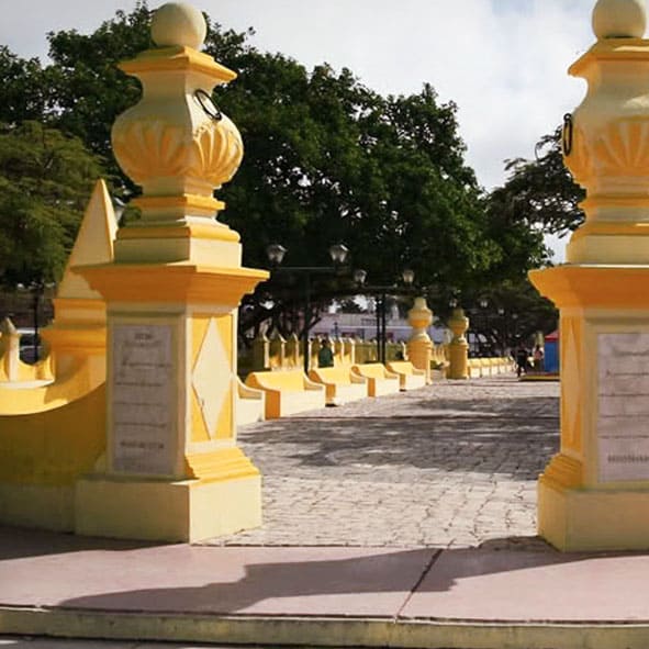 Visitar la Alameda Francisco de Paula Toro – CAMPECHE, DESTINOS DE MÉXICO

